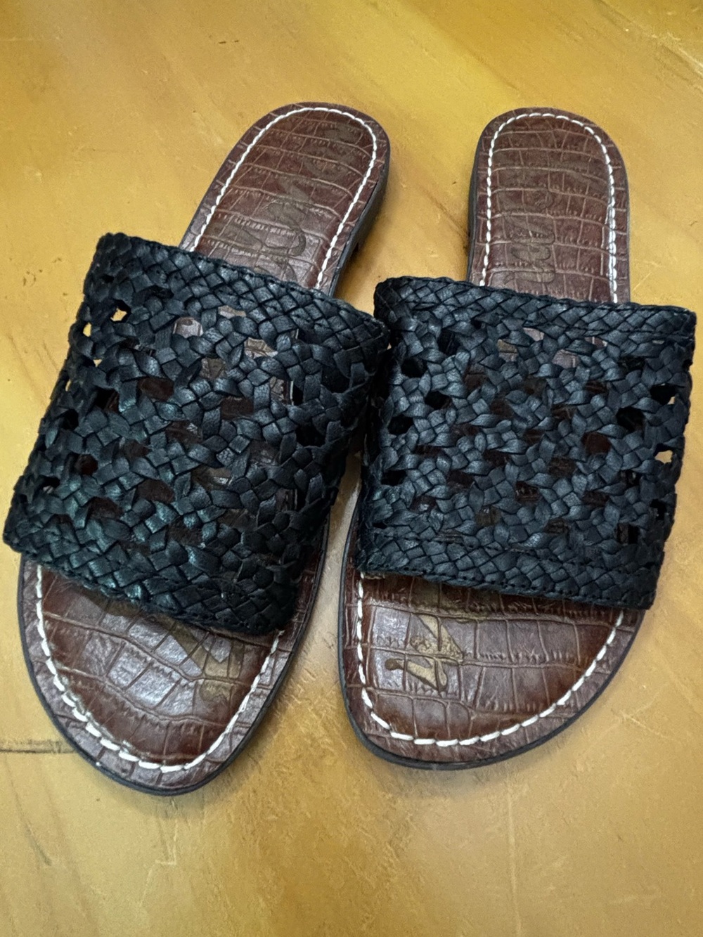 Sam Edelman Black Leather Genovia Slip-on Sandal - Black 8.5